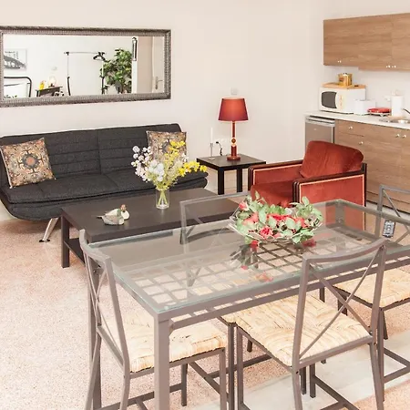 Apartament Ioannis *